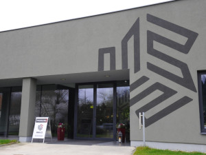 Kombinéza i přilba pod stromeček. Česká firma, která obléká motorkáře, spouští výprodej