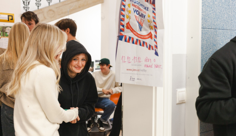 Studentské volby nanečisto jednoznačně ovládla Nerudová, uspěla i mezi středoškoláky na Vysočině