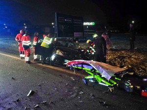 U Českých Budějovic havaroval autobus s více než 40 lyžaři