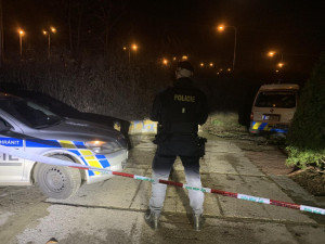 Policie prošetřuje noční střelbu na Táborsku. Jeden muž je zraněný