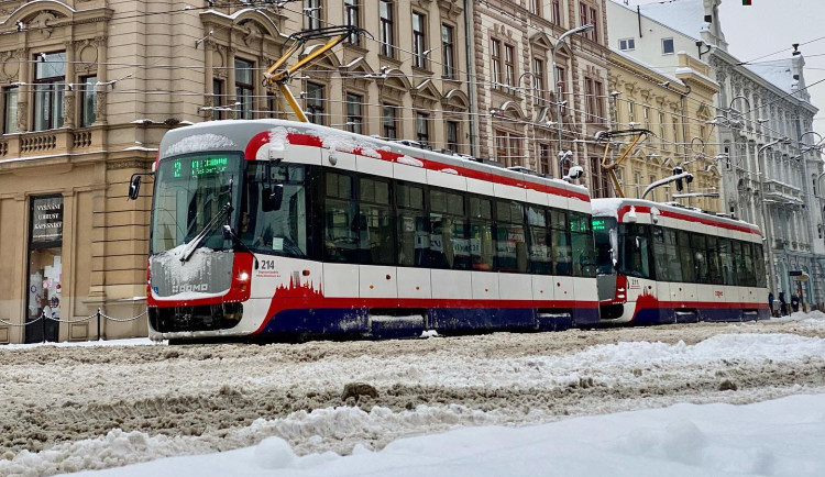 Od zítřka začnou v Olomouci platit kvůli Vánocům a prázdninám změny v MHD. Provoz bude omezen