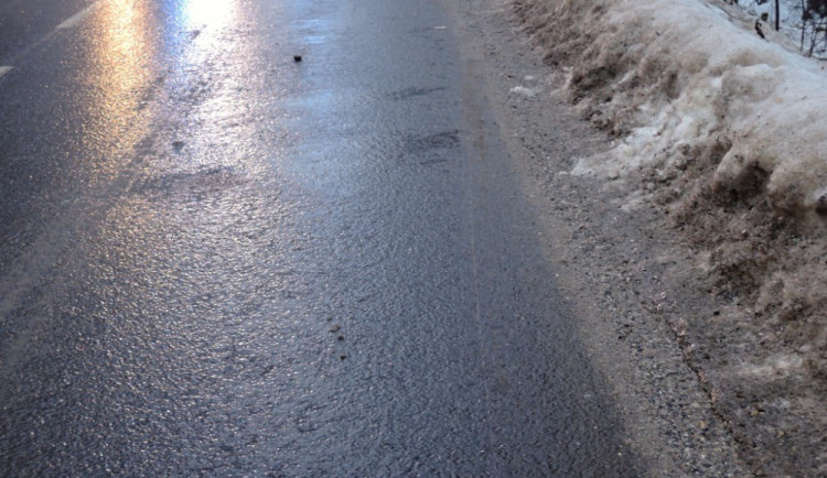 V Olomouckém kraji hrozí do zítřejšího dopoledne ledovka. Na Štědrý den pak může být až 9 stupňů