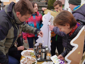 Z Palestiny až do Česka. Betlémské světlo každoročně na Vánoce rozzáří tisíce domovů
