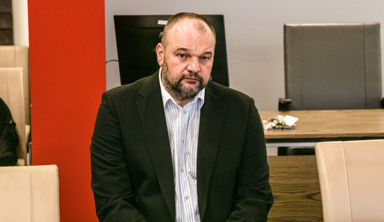 Držel jsem mu pořezaný krk, popisuje Richard Šmída z Prostějova, jak zachránil život zraněnému cyklistovi