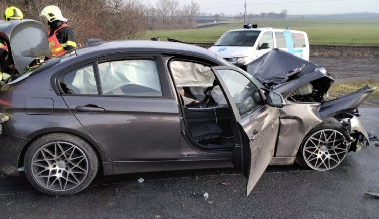 Bavorák, který u Němčic nad Hanou sestřelil myslivce, po silnici podle nich letěl stodvacítkou