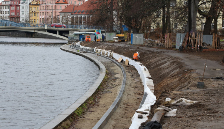 Park Dukelská se otevře v květnu. Bez herních prvků