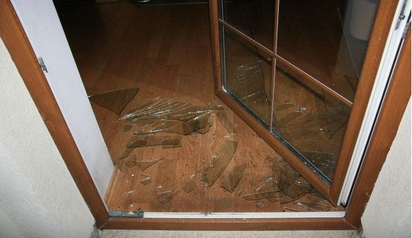 Recidivistu, který vykrádal domy, dopadla policie. Hrozí mu pět let vězení