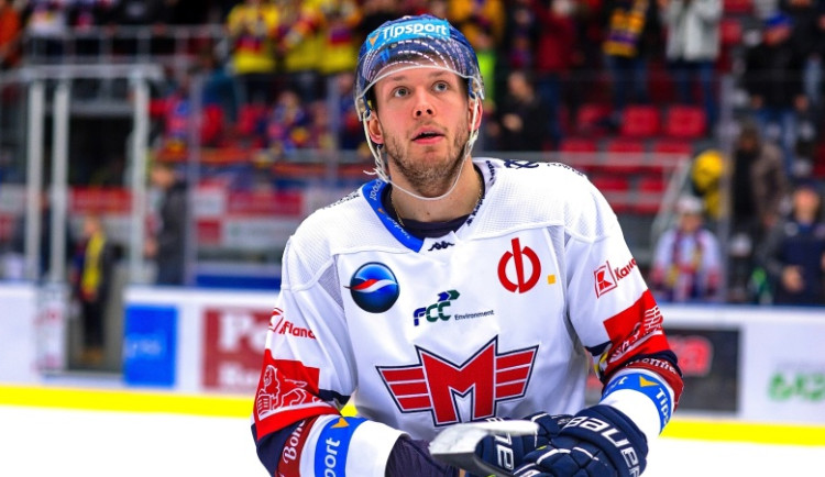 Hokejový útočník Čachotský se vrací do Českých Budějovic.