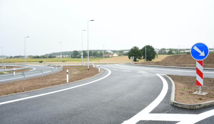 Cestu na Včelnou zkomplikuje uzavírka. Stavba Jižní tangenty jde do finále