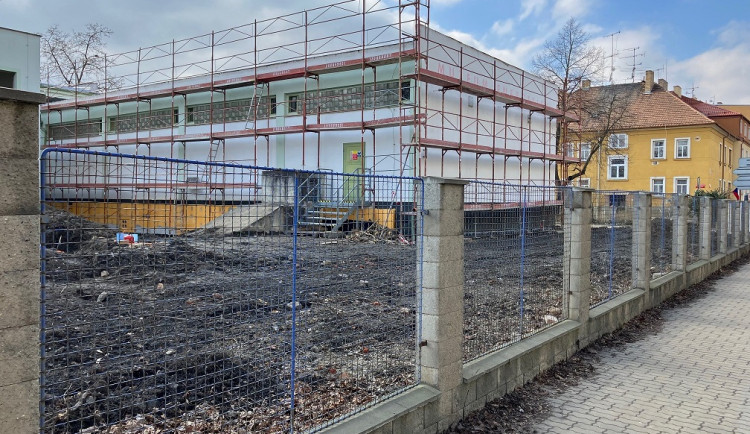 V centru Budějovic začala stavba nové rozvodny. Zvýší bezpečnost dodávek elektrické energie pro město.