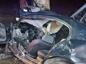 VIDEO: Vážná dopravní nehoda na Táborsku pohledem hasičů. Podívejte se na záběry z místa