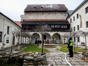 Na půdě píseckého muzea vypukl požár. Škoda je 400 tisíc