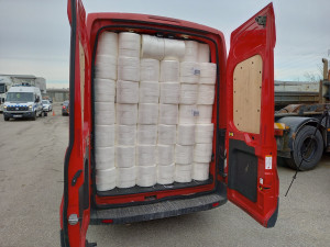 Více jak polovina kontrolovaných aut byla přetížená. Ničí silnice a mohou ohrozit ostatní řidiče, varují celníci