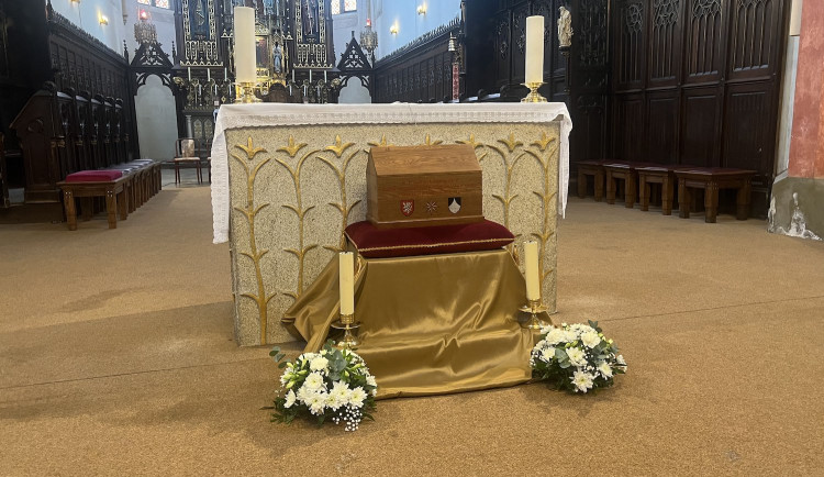 Ostatky nalezené v klášteře patřily prvnímu převorovi. Byl zpovědníkem Přemysla Otakara II.