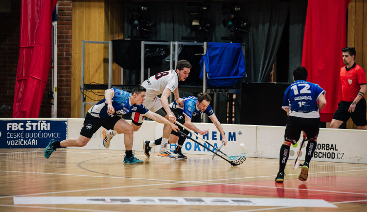 Štíři vypadli ve čtvrtfinále po penaltovém dramatu