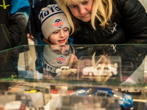 Výstavu k půlstoletí Rallye Český Krumlov zahájila nedělní vernisáž. Foto: Petr Skřivánek