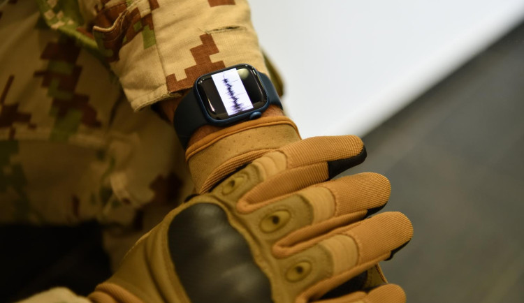 Vědci z Brna pomáhají armádě USA. Vyvinuli technologii, která pozná, když je voják ve stresu