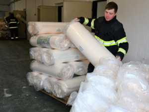 Jihočeský kraj dodá do zemětřesením zpustošeného Turecka a Sýrie skoro dva tisíce matrací