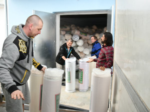 Jihočeský kraj dodá do zemětřesením zpustošeného Turecka a Sýrie skoro dva tisíce matrací