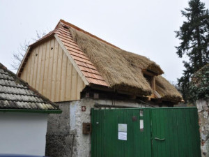 Špýchar v areálu usedlosti č.p.6 - Myštice