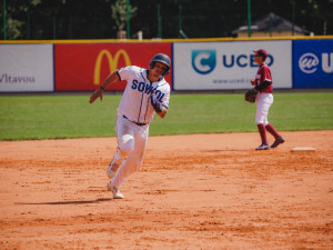 Baseballisté Sokola Hluboká nad Vltavou pod vedením Američana Timothy Crowa ladí před Extraligou formu na severu Itálie