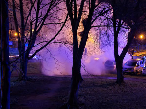 Další požár automobilu na Pražském sídlišti v Budějovicích. Příčina zatím není jasná