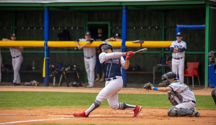 Odstartovala baseballová Extraliga. Sokol Hluboká přivezl z Ostravy cenný bod, v sérii remizoval s Arrows Ostrava