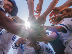 Odstartovala baseballová Extraliga. Sokol Hluboká přivezl z Ostravy cenný bod, v sérii remizoval s Arrows Ostrava