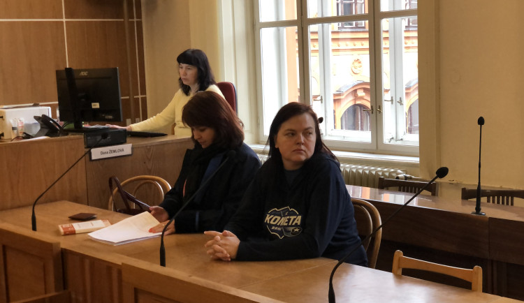 Za vraždu manžela, který stále žije, zaplatila žena statisíce. Dostala podmínku