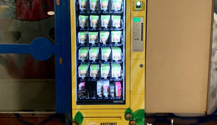 Jindřichův Hradec nechce ve městě automaty s kratomem. Dostupnost látky řeší i vláda