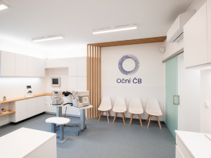 Pro naše klienty chceme špičkovou primární péči, říkají majitelé jednoho z nejlépe vybavených očních center v kraji