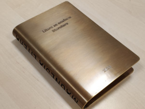 Kniha CHÓR A DISONANCE výzkumného centra Filozofické fakulty Jihočeské univerzity v ČB získala cenu Magnesia Litera 2023