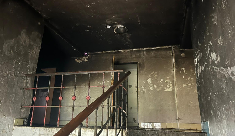 Policie dopadla mladého žháře, který zapálil dům v Písku