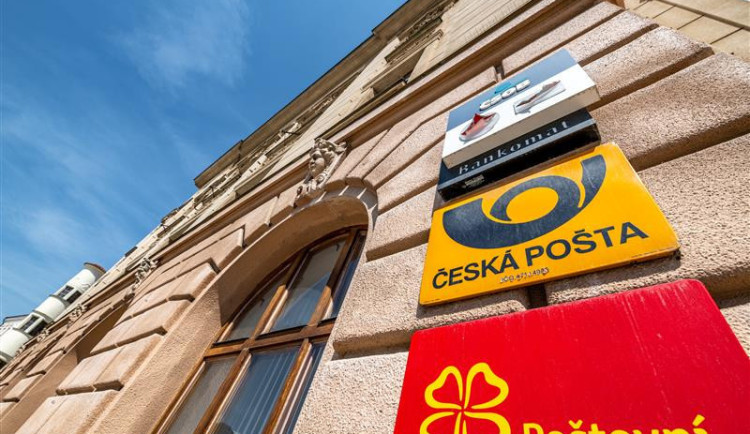 POLITICKÁ KORIDA: V Jihlavě se budou rušit dvě pobočky České pošty. Co na to zastupitelé?