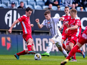 Dynamo porazilo Pardubice a má jistotu záchrany