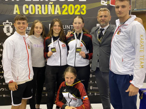 Tři medaile ze Světové ligy mládeže pro českobudějovické karatisty