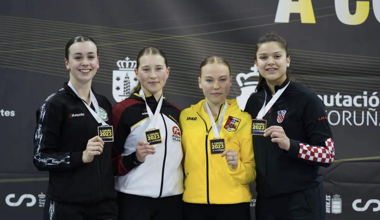 Tři medaile ze Světové ligy mládeže pro českobudějovické karatisty