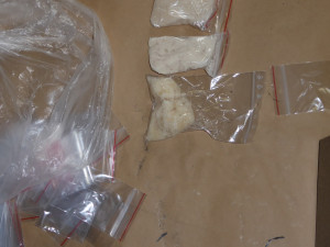 Policie zatkla dealera pervitinu. Drogu míchal s kloubní výživou