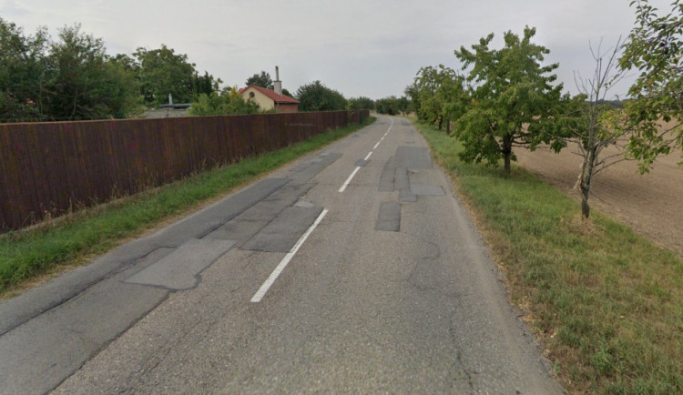 Spojka mezi Hejčínem a Černovírem se na deset dní uzavře. Silnice dostane nový povrch