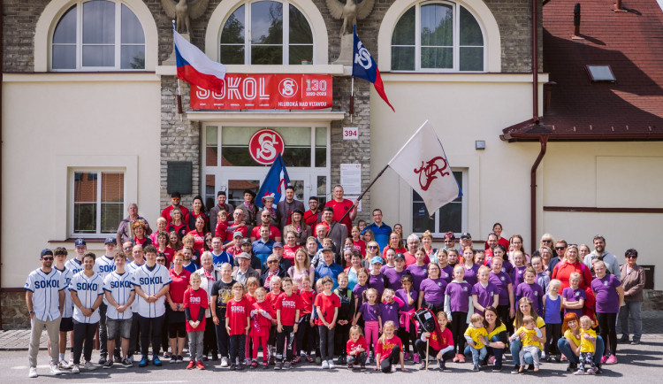 Hlubočtí sokolové oslavili 130 let a pomohli dobré věci