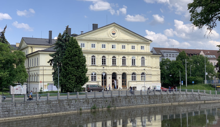 Stávající podoba kulturního domu v centru Českých Budějovic.