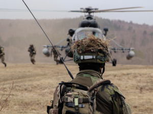 Nepřítele jim budou simulovat i příslušníci speciálních sil.