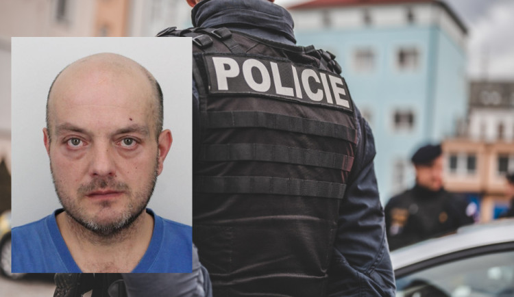 Policie stále pátrá po sedmačtyřicetiletém muži. Z domu odešel bez mobilu i léků