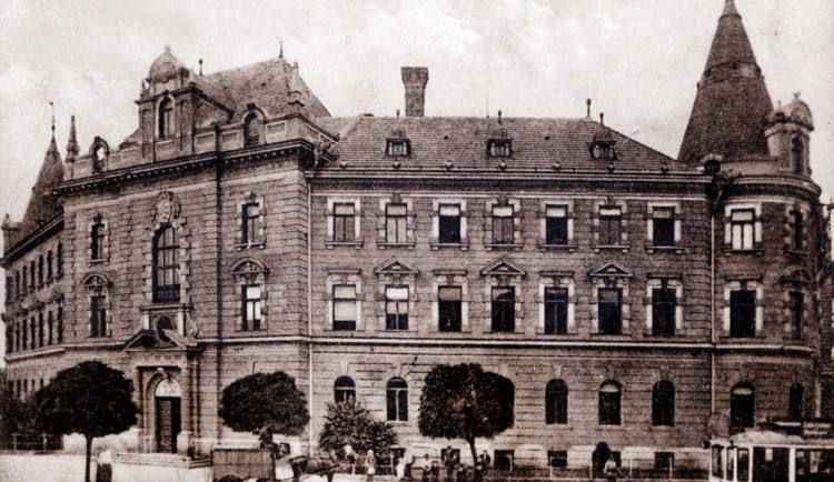 DRBNA HISTORIČKA: Justiční palác vznikl v Českých Budějovicích počátkem minulého století