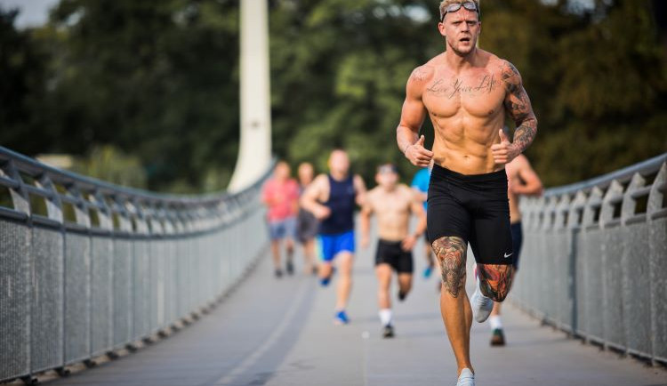 Na SUMMER PARKU vystoupí Jakub Kohák i hvězdy Ordinace v růžové zahradě. Představí se desítky sportů. Vyhrajte vstupenky