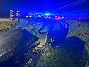 U Dolního Dvořiště v srazila dvě auta. Zraněno je šest lidí