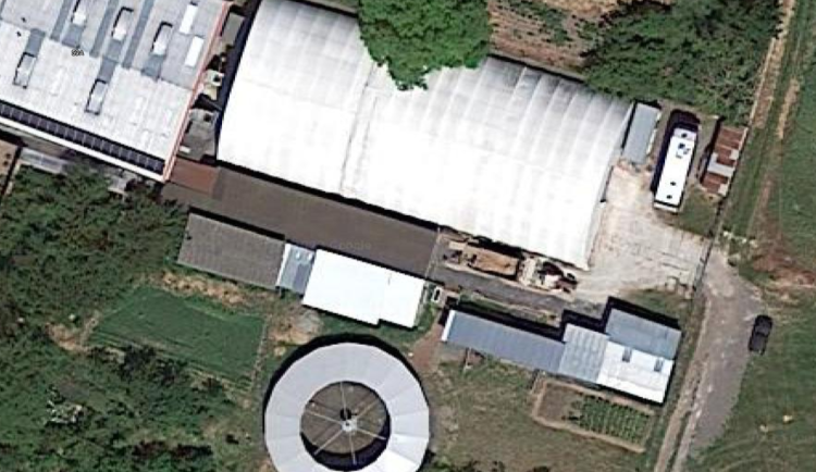 Ombudsman se opřel do olomouckého magistrátu. Řešte nepovolené stavby v Domamyslicích, vyzval úředníky