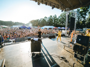 SOUTĚŽ: Jihočeský festival v Přeštěnice již tento týden. Dorazí Mirai, Rybičky48, Wohnout nebo Cirk La Putyka