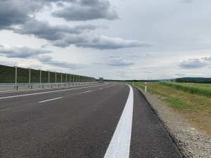 Obchvat Dolní Lhoty je hotový. Cesta do Jindřichova Hradce bezpečnější