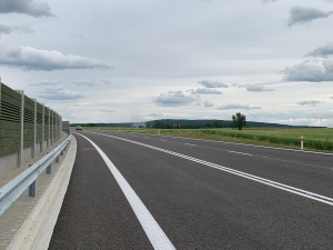 Obchvat Dolní Lhoty je hotový. Cesta do Jindřichova Hradce bezpečnější